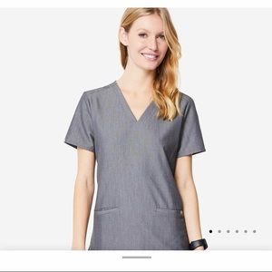 Figs scrub top